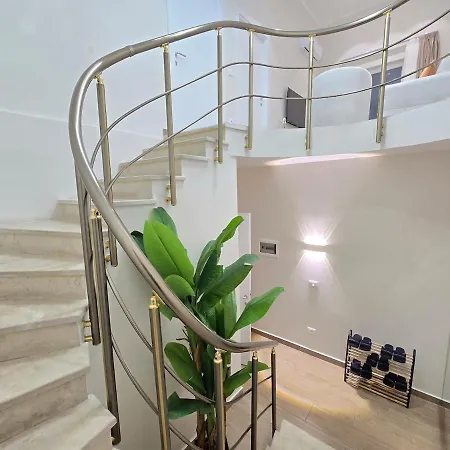 Apartman Floor
